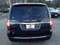 2014 Brilliant Black Crystal Pearl Chrysler Town & Country Touring  photo #5