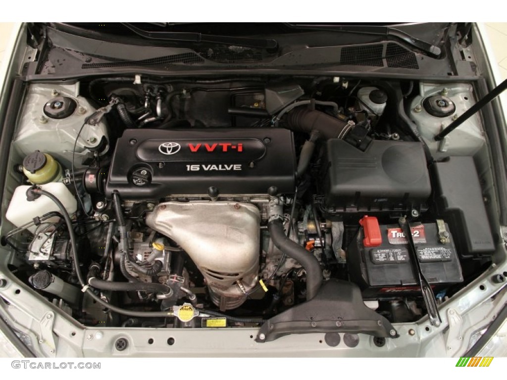 2003 Toyota Camry XLE Engine Photos