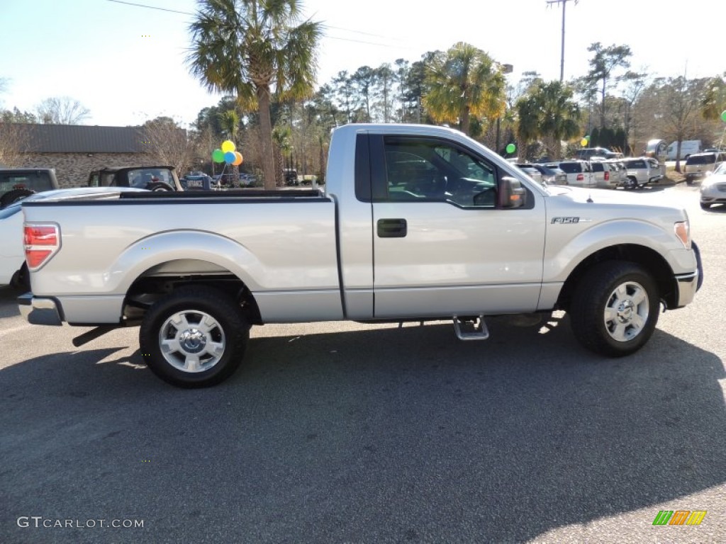 2011 F150 XLT Regular Cab - Ingot Silver Metallic / Steel Gray photo #8