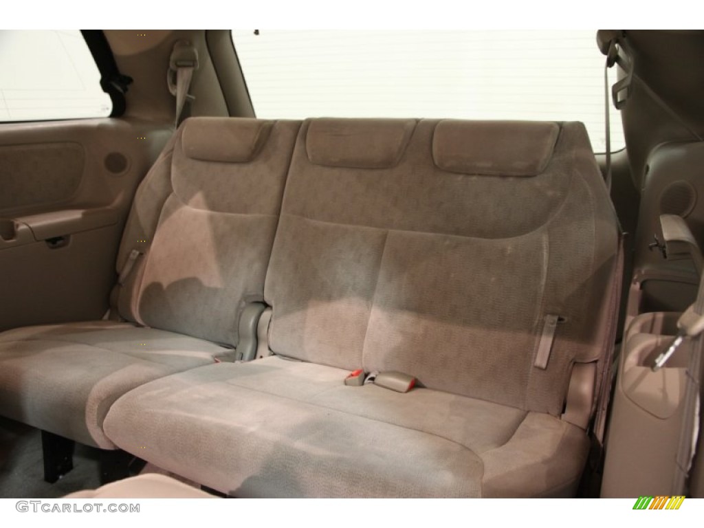 2005 Sienna XLE - Natural White / Taupe photo #16