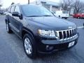 Brilliant Black Crystal Pearl - Grand Cherokee Laredo X Package 4x4 Photo No. 3
