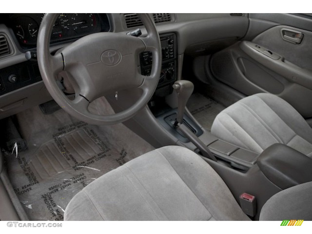 2000 Camry CE - Woodland Pearl / Oak photo #12