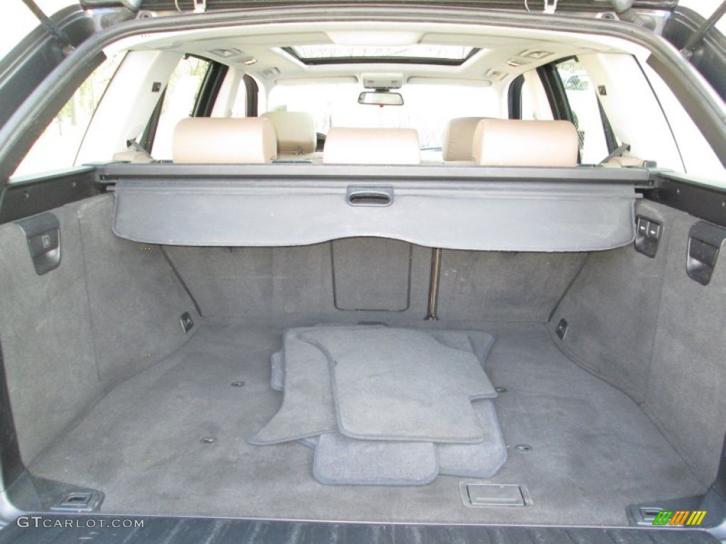 2005 BMW X5 3.0i Trunk Photo #89854553