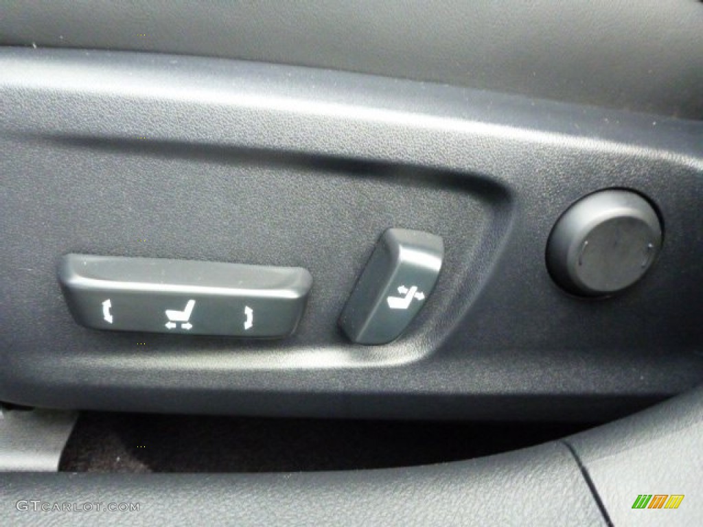 2014 Lexus IS 250 F Sport AWD Controls Photo #89860543