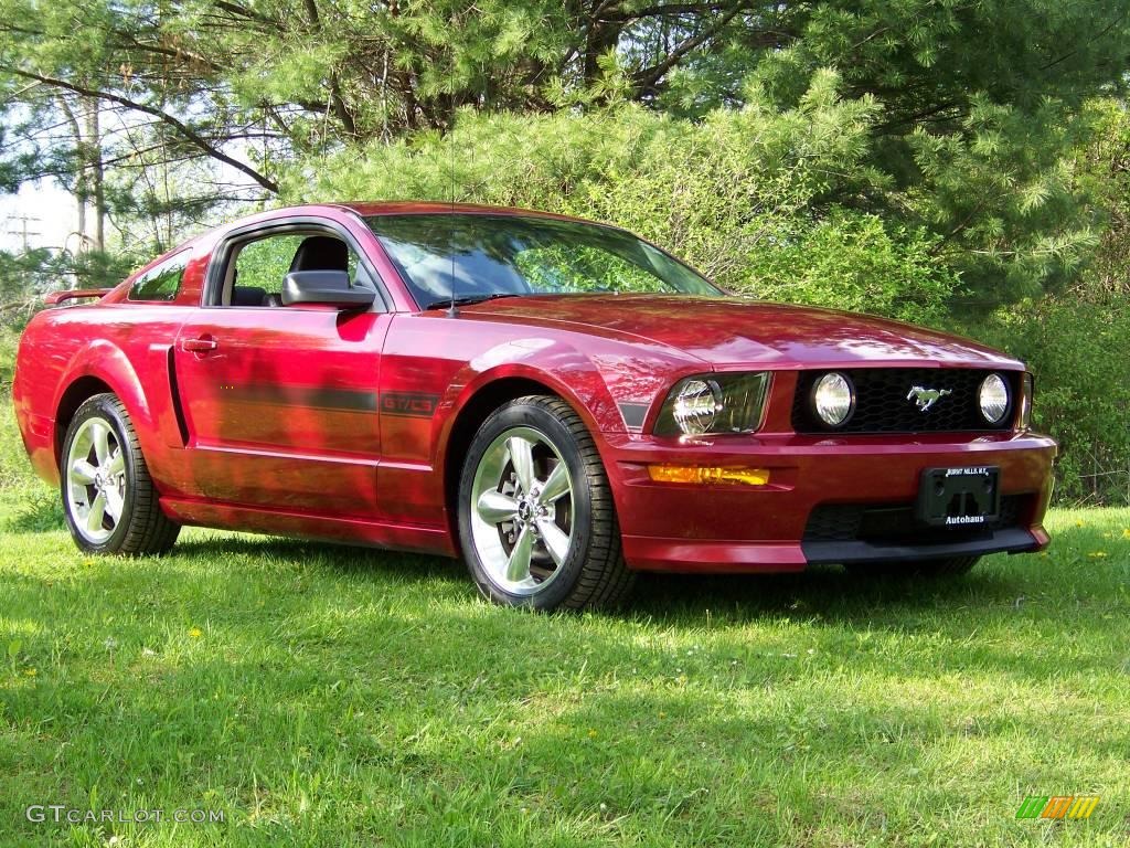 2007 Mustang GT Premium Coupe - Redfire Metallic / Black/Dove Accent photo #3