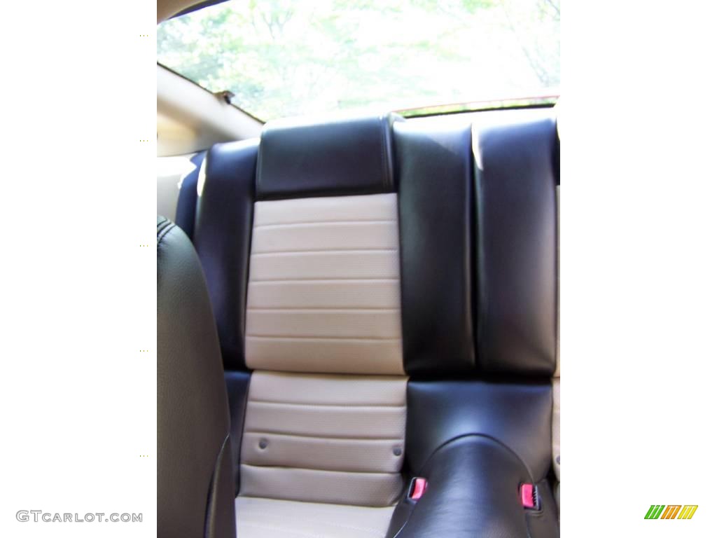 2007 Mustang GT Premium Coupe - Redfire Metallic / Black/Dove Accent photo #32