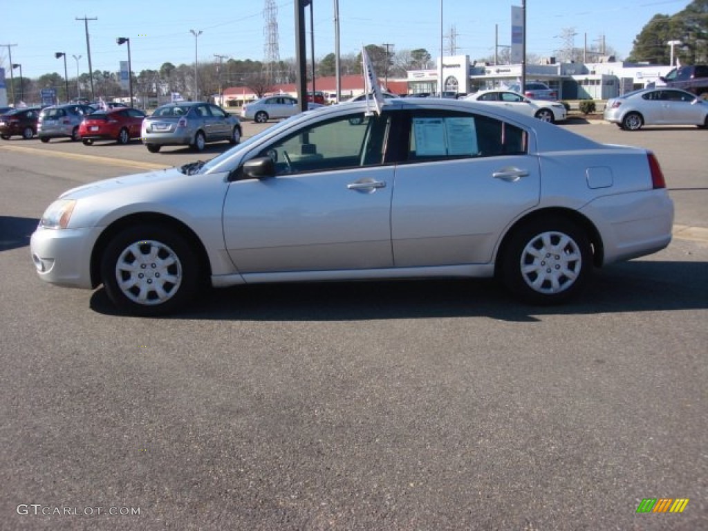 2007 Galant ES - Liquid Silver Metallic / Gray photo #3