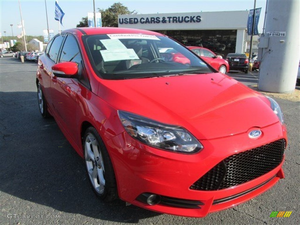 2013 Focus ST Hatchback - Race Red / ST Charcoal Black Full-Leather Recaro Seats photo #1