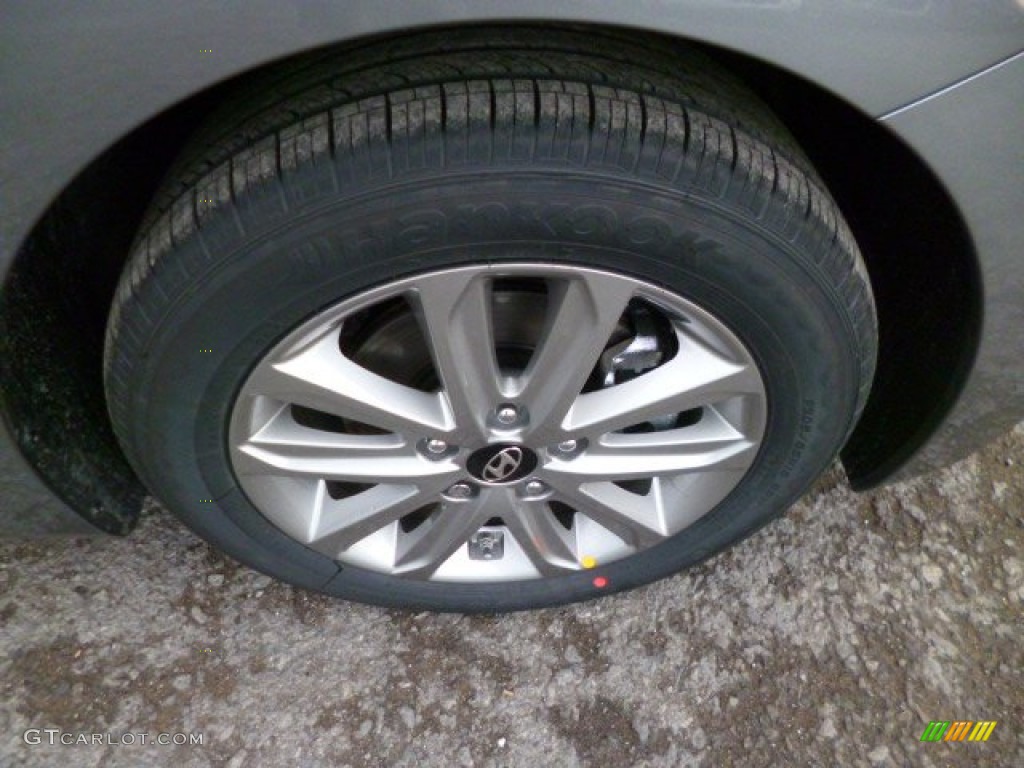 2014 Hyundai Elantra SE Sedan Wheel Photo #89866015