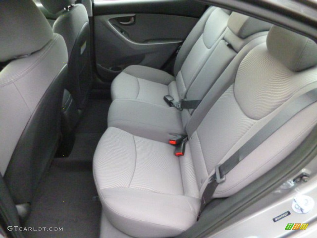 2014 Hyundai Elantra SE Sedan Rear Seat Photos
