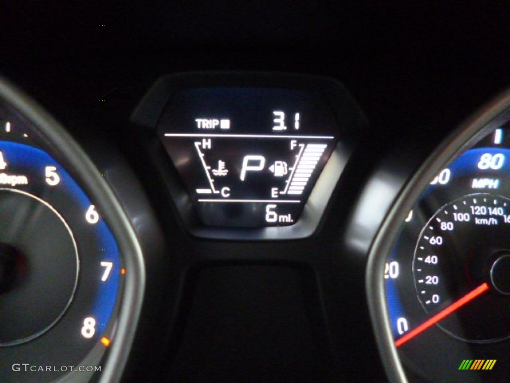 2014 Elantra SE Sedan - Gray / Gray photo #20