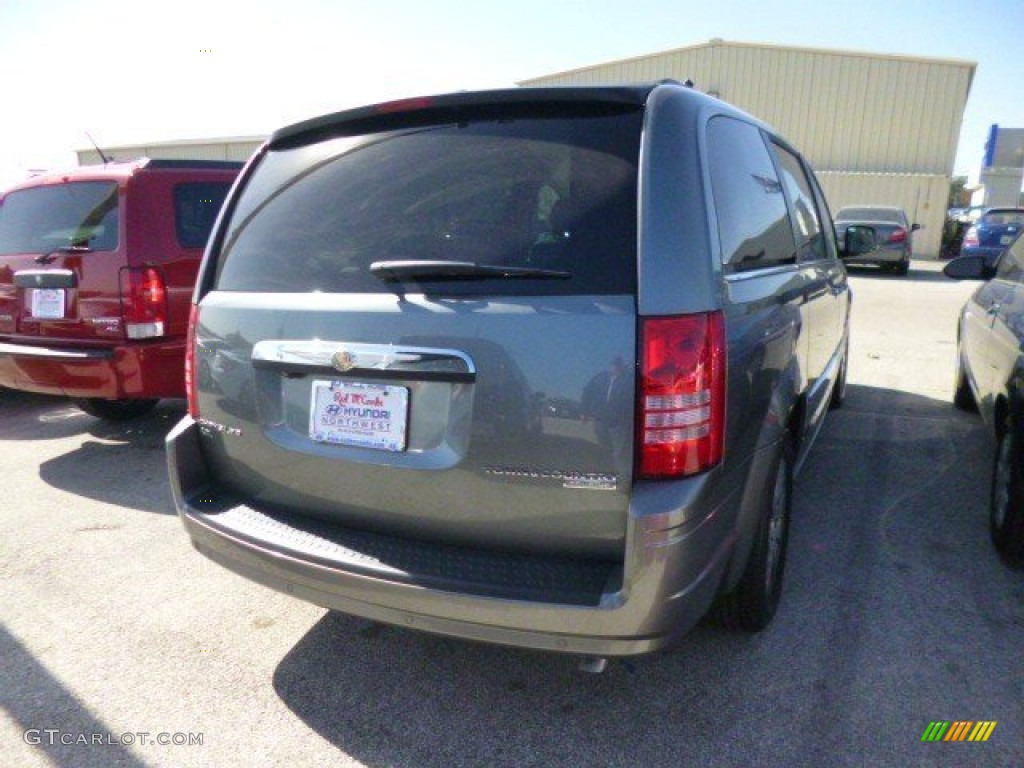 2009 Town & Country Touring - Mineral Gray Metallic / Medium Slate Gray/Light Shale photo #4