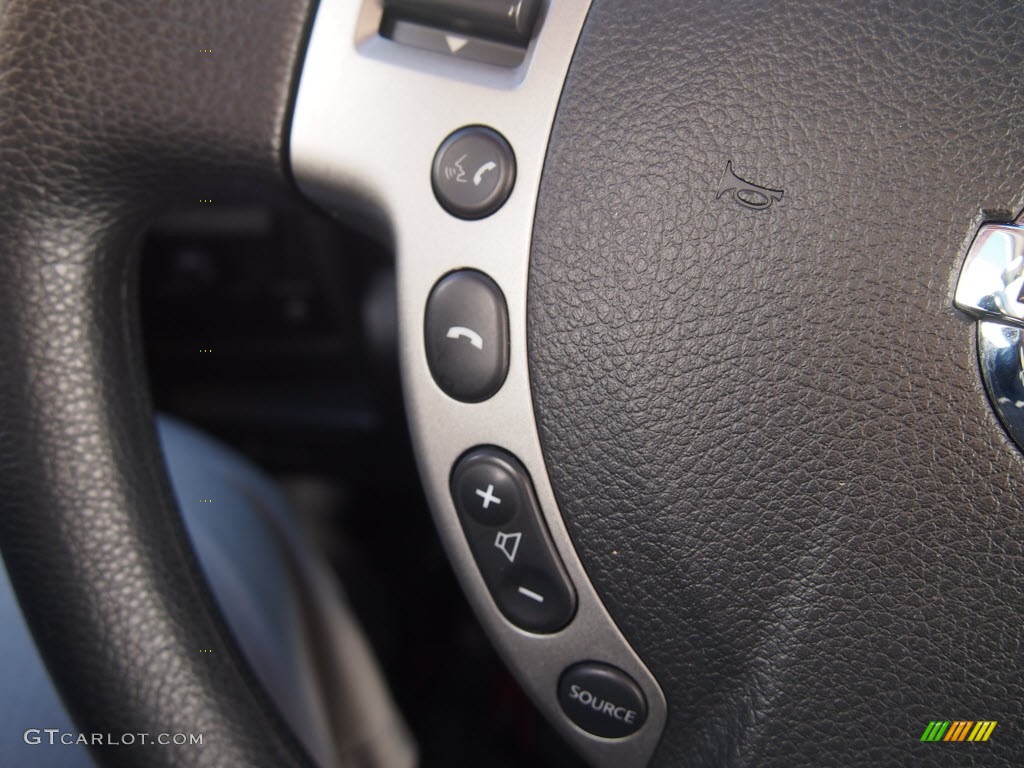 2011 Rogue SV - Silver Ice Metallic / Gray photo #21