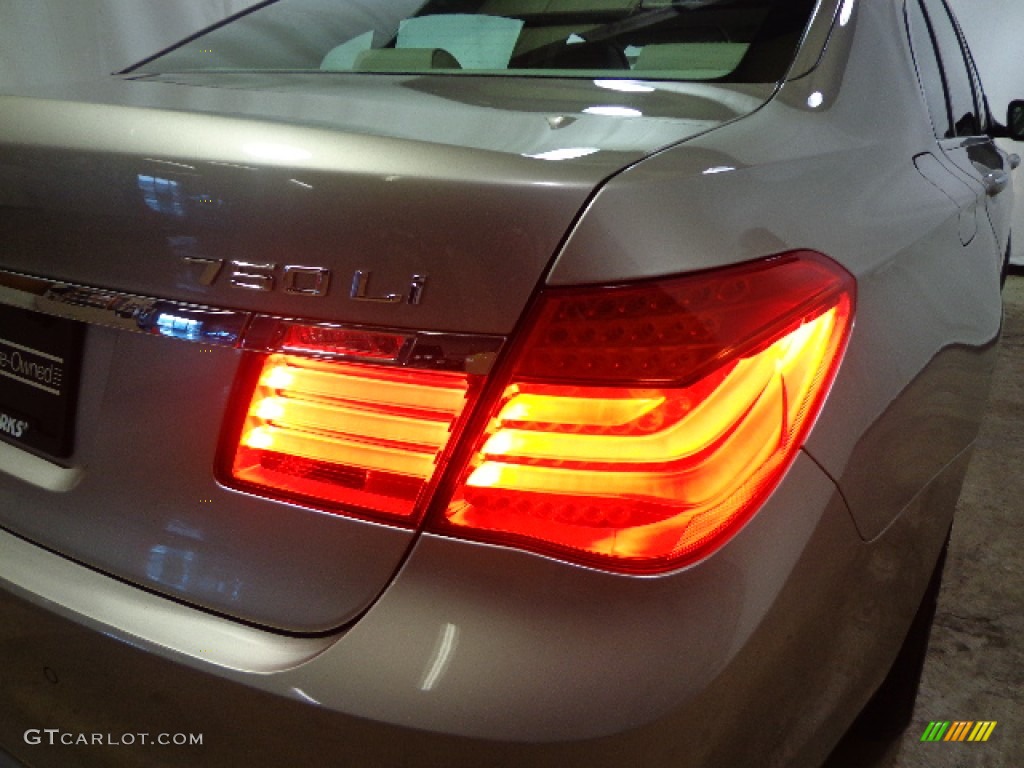 2011 7 Series 750Li xDrive Sedan - Cashmere Silver Metallic / Oyster/Black Nappa Leather photo #11