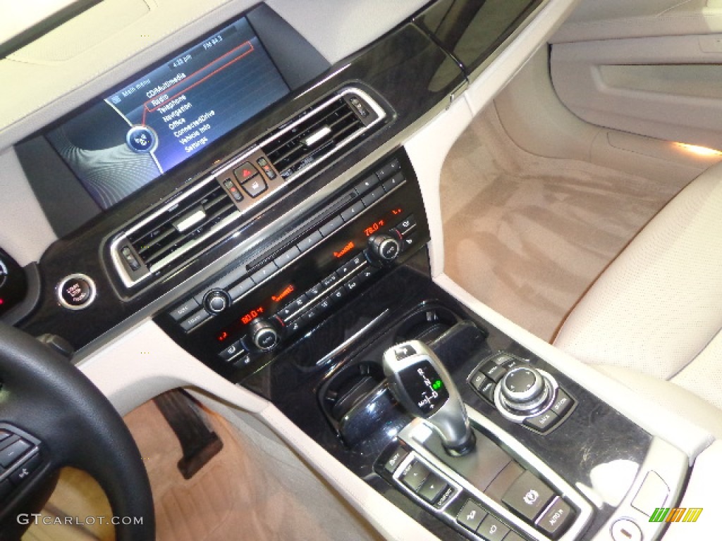 2011 7 Series 750Li xDrive Sedan - Cashmere Silver Metallic / Oyster/Black Nappa Leather photo #26