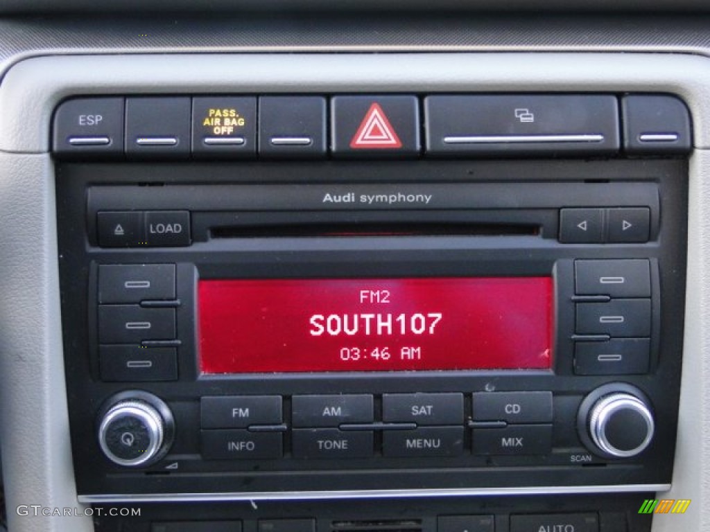 2007 Audi A4 2.0T quattro Sedan Audio System Photos