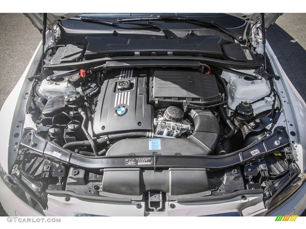 2010 BMW 3 Series 335i Convertible Engine Photos
