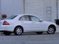 Glacier White - C 320 Sedan Photo No. 19