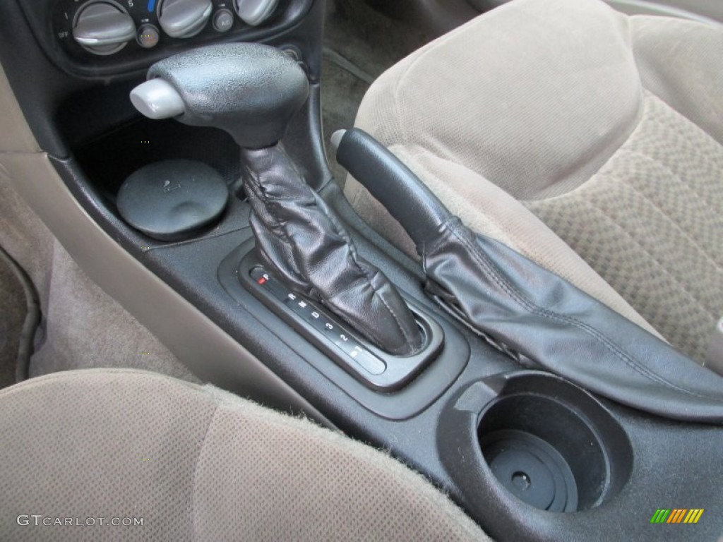 2002 Pontiac Grand Am SE Sedan Transmission Photos