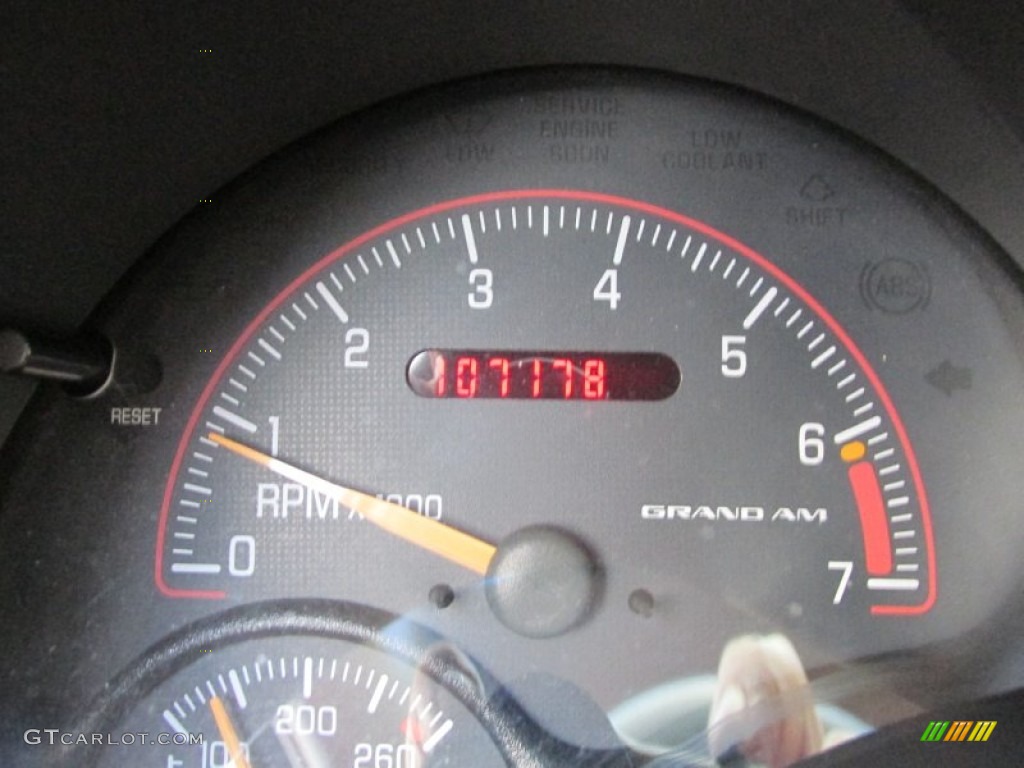2002 Pontiac Grand Am SE Sedan Gauges Photos