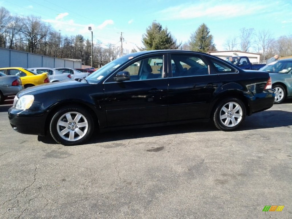 2005 Montego Luxury - Black / Shale photo #4