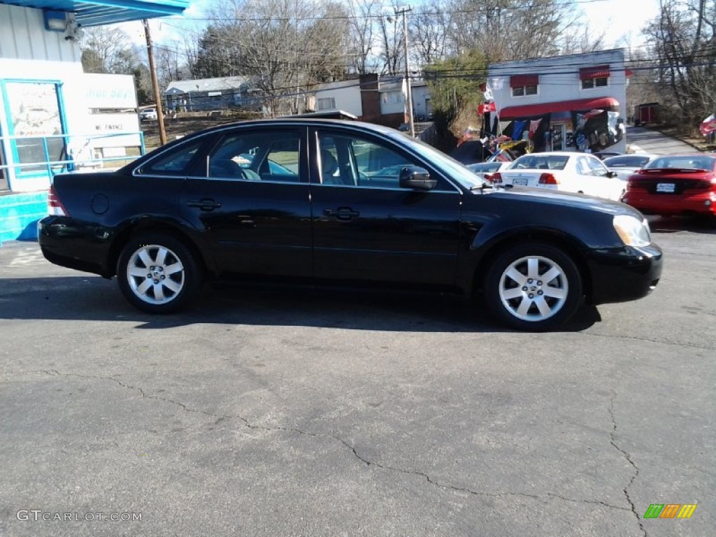 2005 Montego Luxury - Black / Shale photo #7