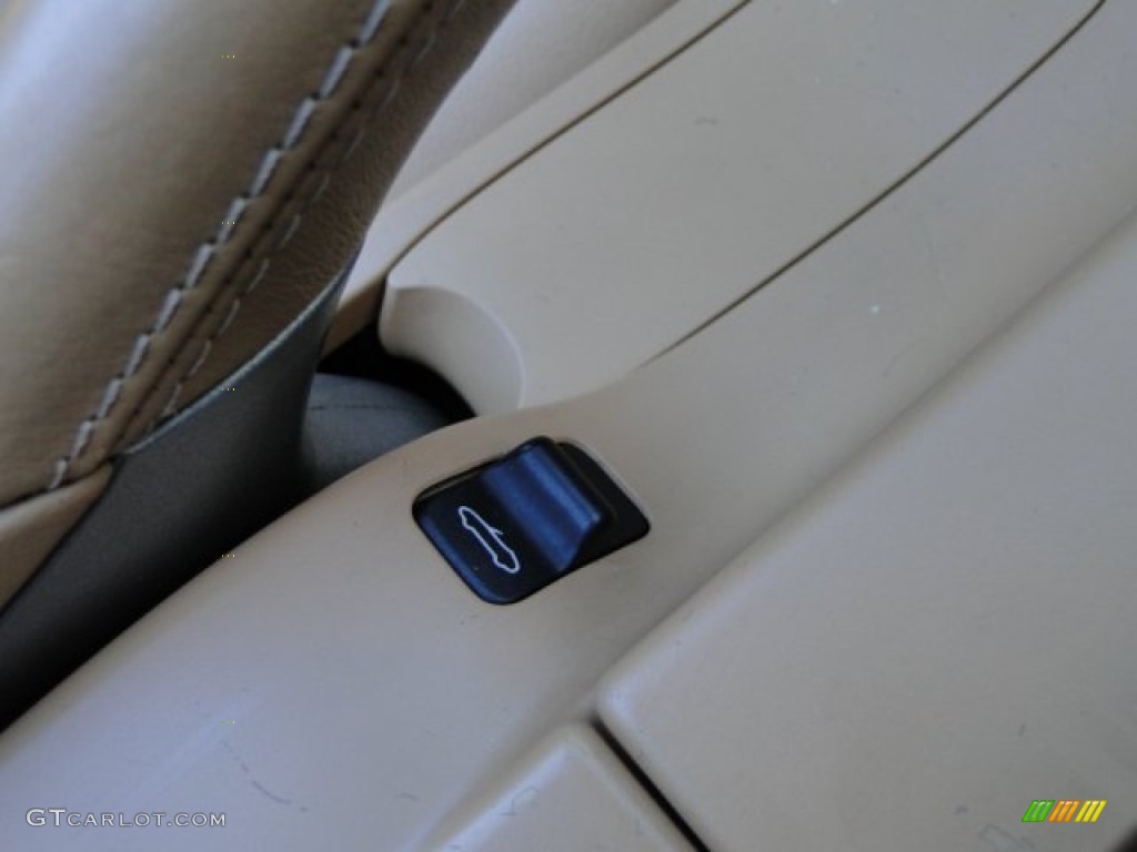 2006 Boxster  - Lapis Blue Metallic / Sand Beige photo #35