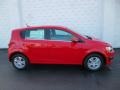 Red Hot - Sonic LT Hatchback Photo No. 7
