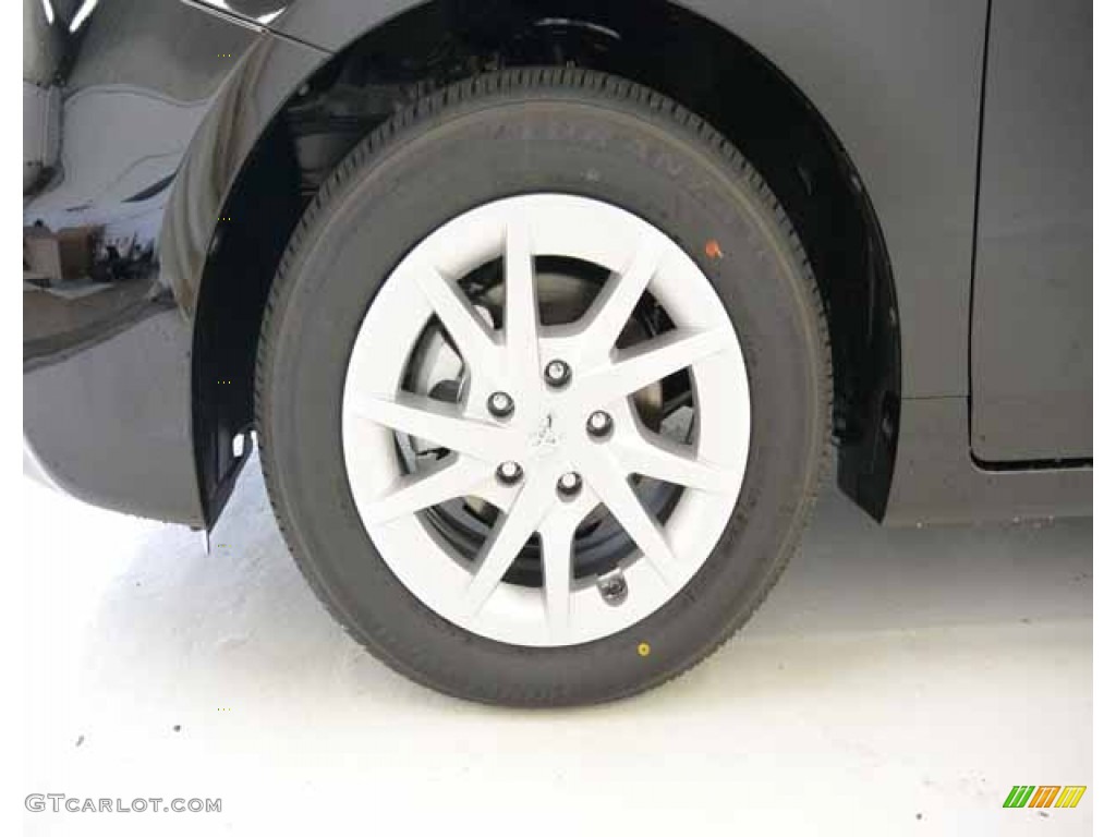 2014 Prius v Three - Black / Dark Gray photo #4