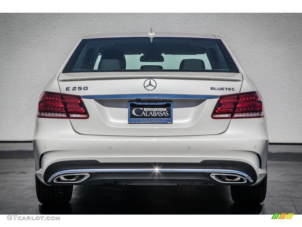 2014 E E250 BlueTEC Sedan - Diamond White Metallic / Silk Beige/Espresso Brown photo #3