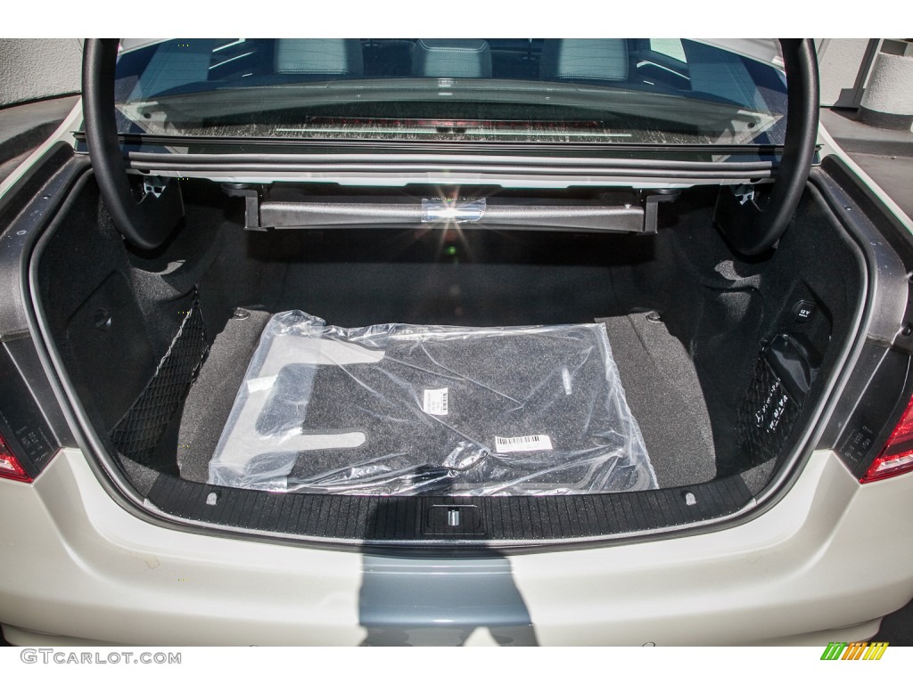 2014 E E250 BlueTEC Sedan - Diamond White Metallic / Silk Beige/Espresso Brown photo #4