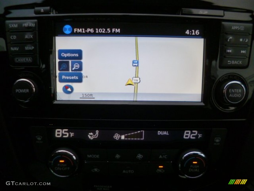 2014 Nissan Rogue SL AWD Controls Photos