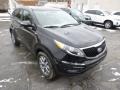 Front 3/4 View of 2014 Sportage LX AWD
