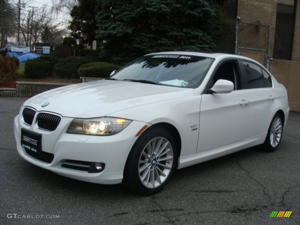 2011 3 Series 335i xDrive Sedan - Alpine White / Chestnut Brown Dakota Leather photo #7