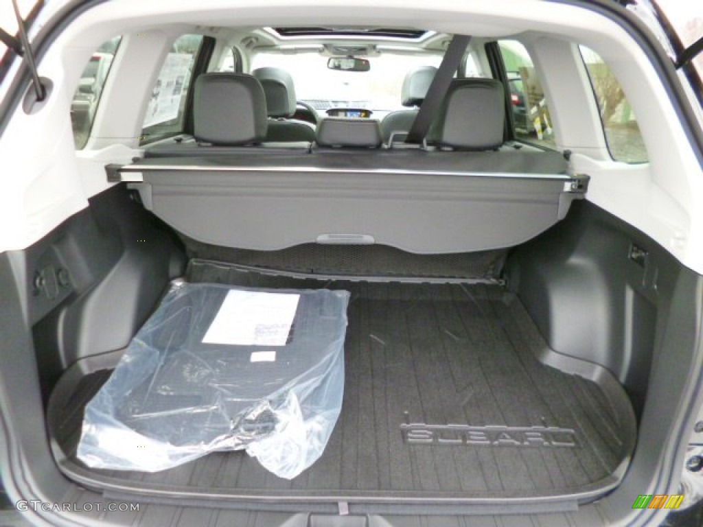 2014 Subaru Forester 2.5i Limited Trunk Photos
