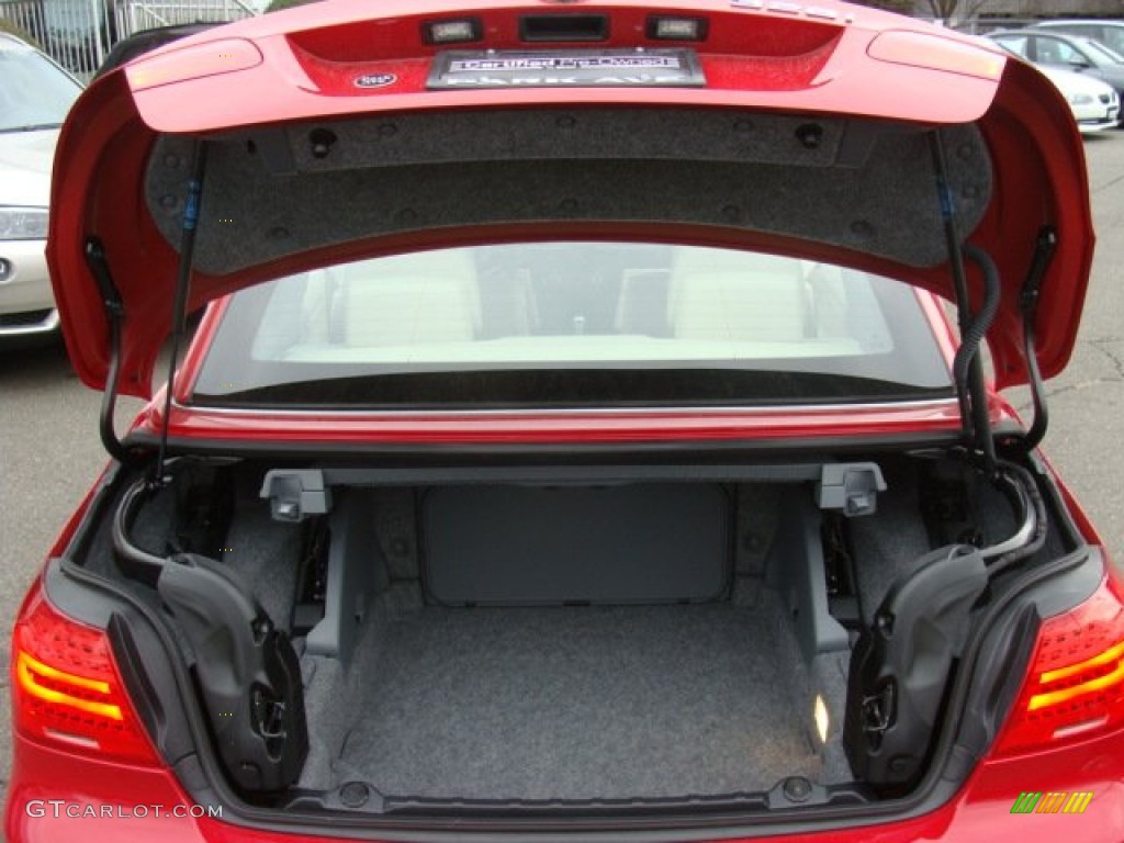 2011 BMW 3 Series 328i Convertible Trunk Photos