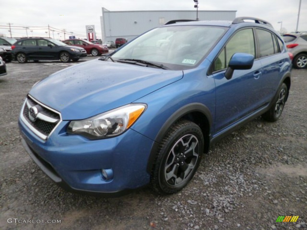 2014 XV Crosstrek 2.0i Limited - Quartz Blue Pearl / Ivory photo #3