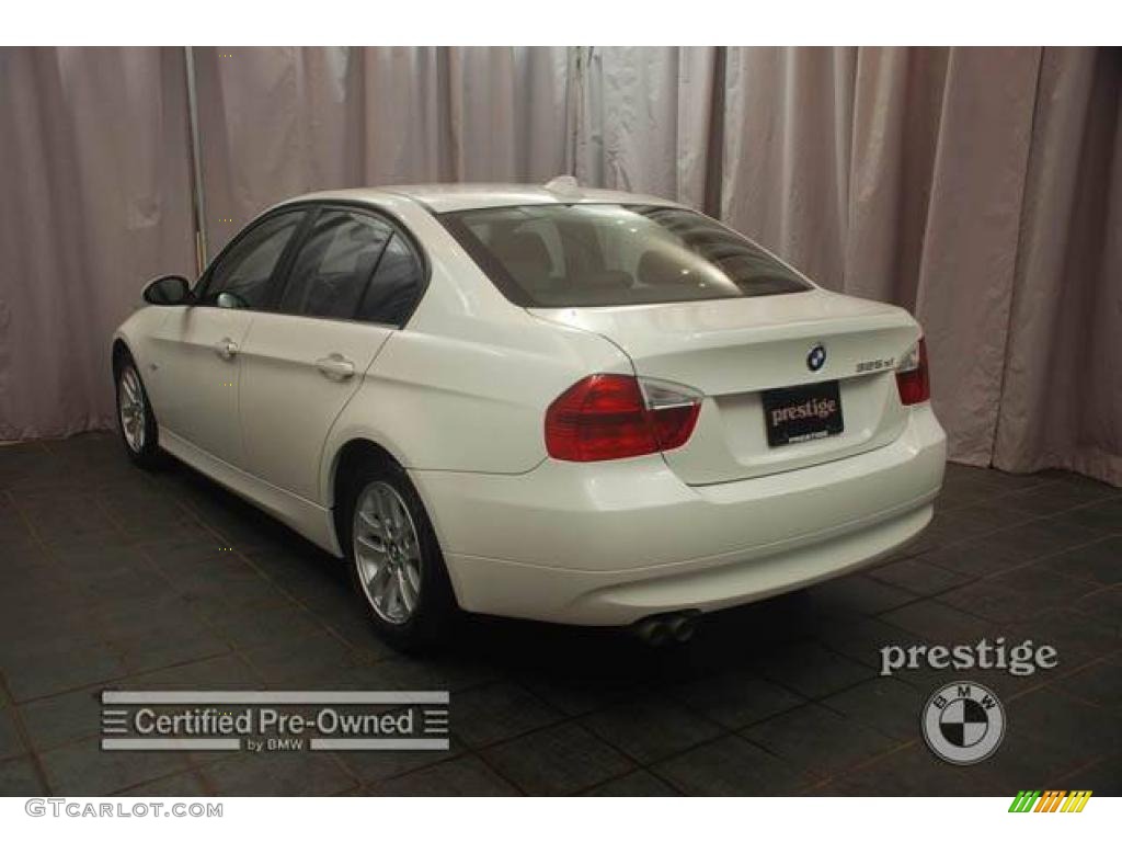 2006 3 Series 325xi Sedan - Alpine White / Black photo #3