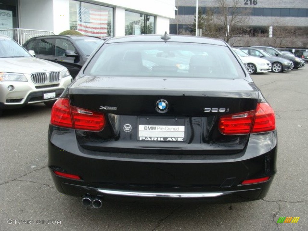 2013 3 Series 328i xDrive Sedan - Jet Black / Black photo #4