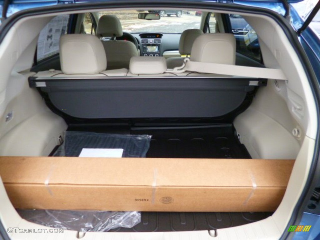 2014 Subaru XV Crosstrek 2.0i Limited Trunk Photos