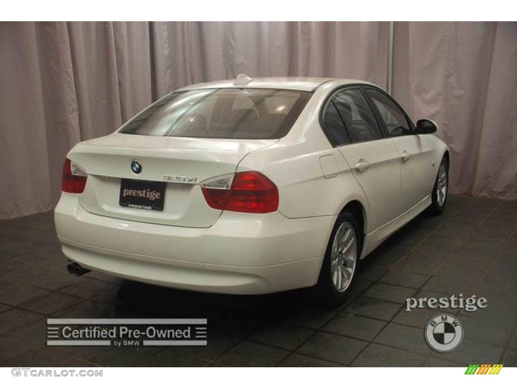 2006 3 Series 325xi Sedan - Alpine White / Black photo #5