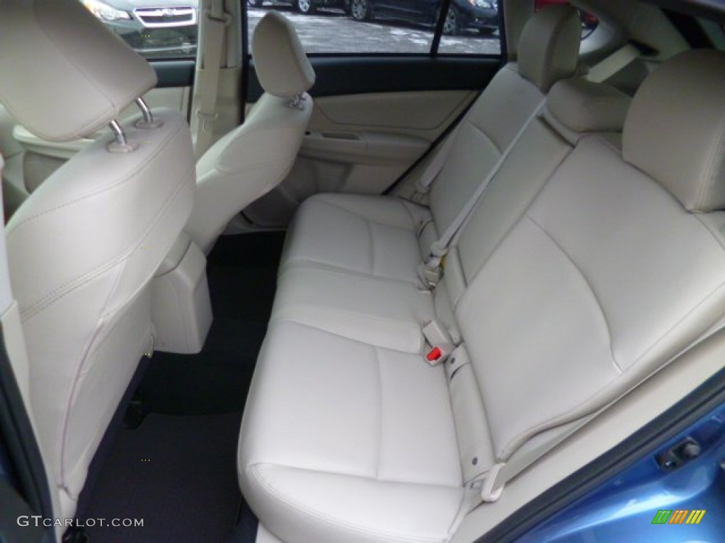 2014 Subaru XV Crosstrek 2.0i Limited Rear Seat Photos