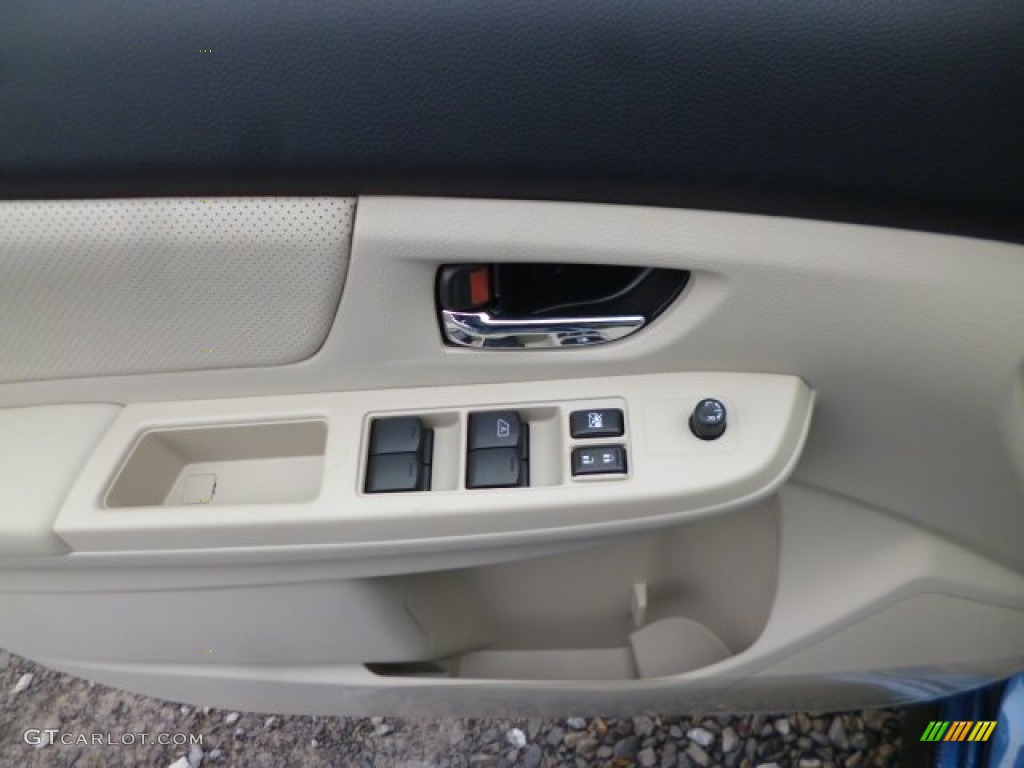 2014 Subaru XV Crosstrek 2.0i Limited Door Panel Photos