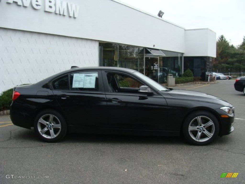 2013 3 Series 328i xDrive Sedan - Jet Black / Black photo #2