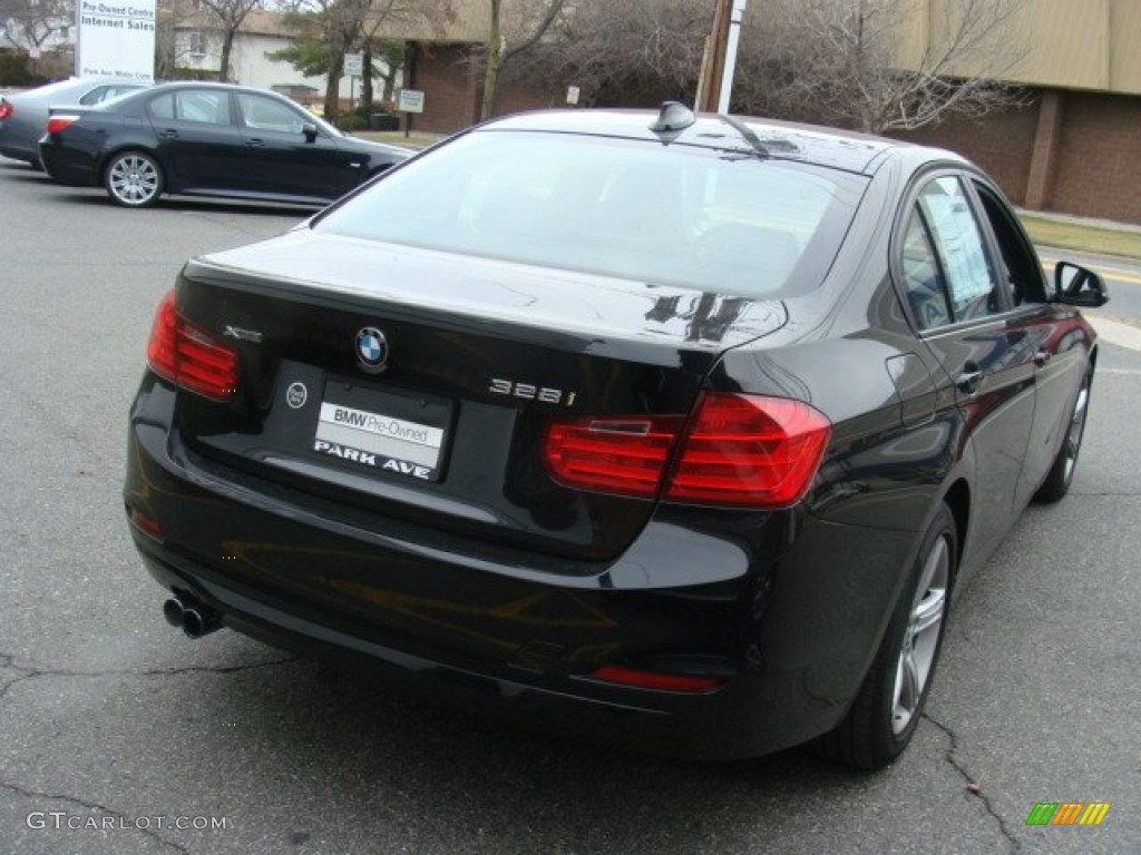 2013 3 Series 328i xDrive Sedan - Jet Black / Black photo #3