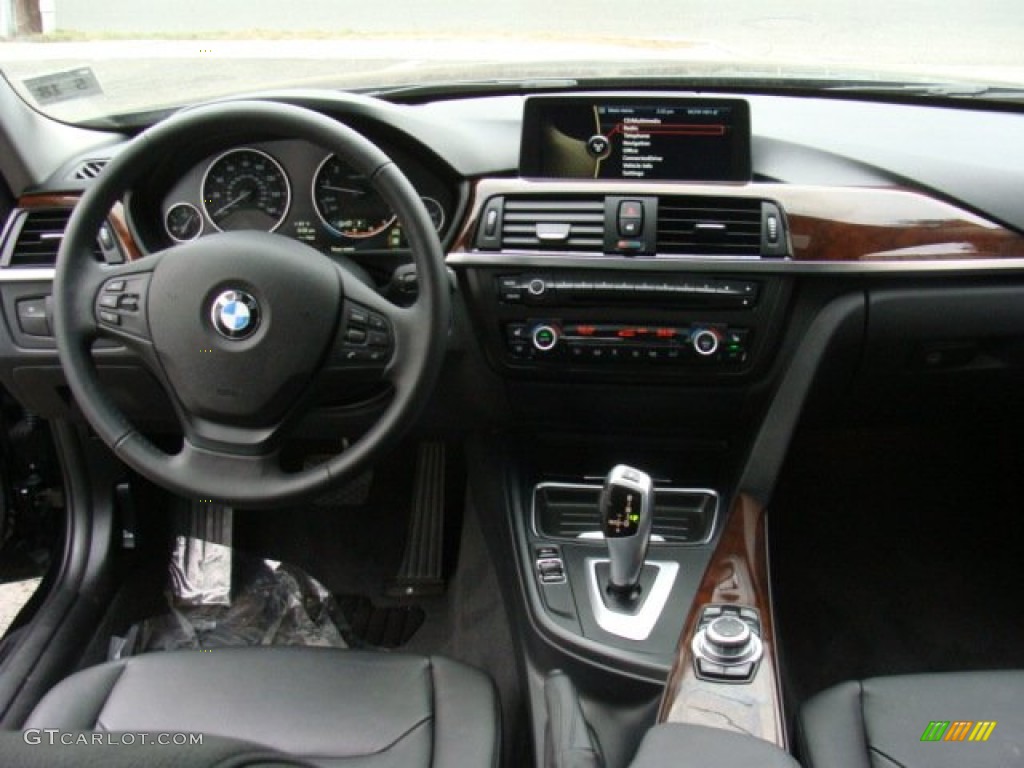 2013 3 Series 328i xDrive Sedan - Jet Black / Black photo #13