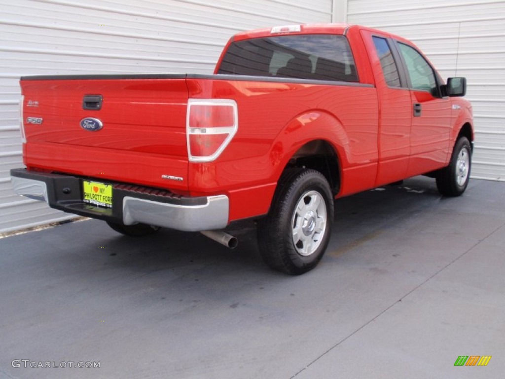 2013 F150 XLT SuperCab - Race Red / Steel Gray photo #4