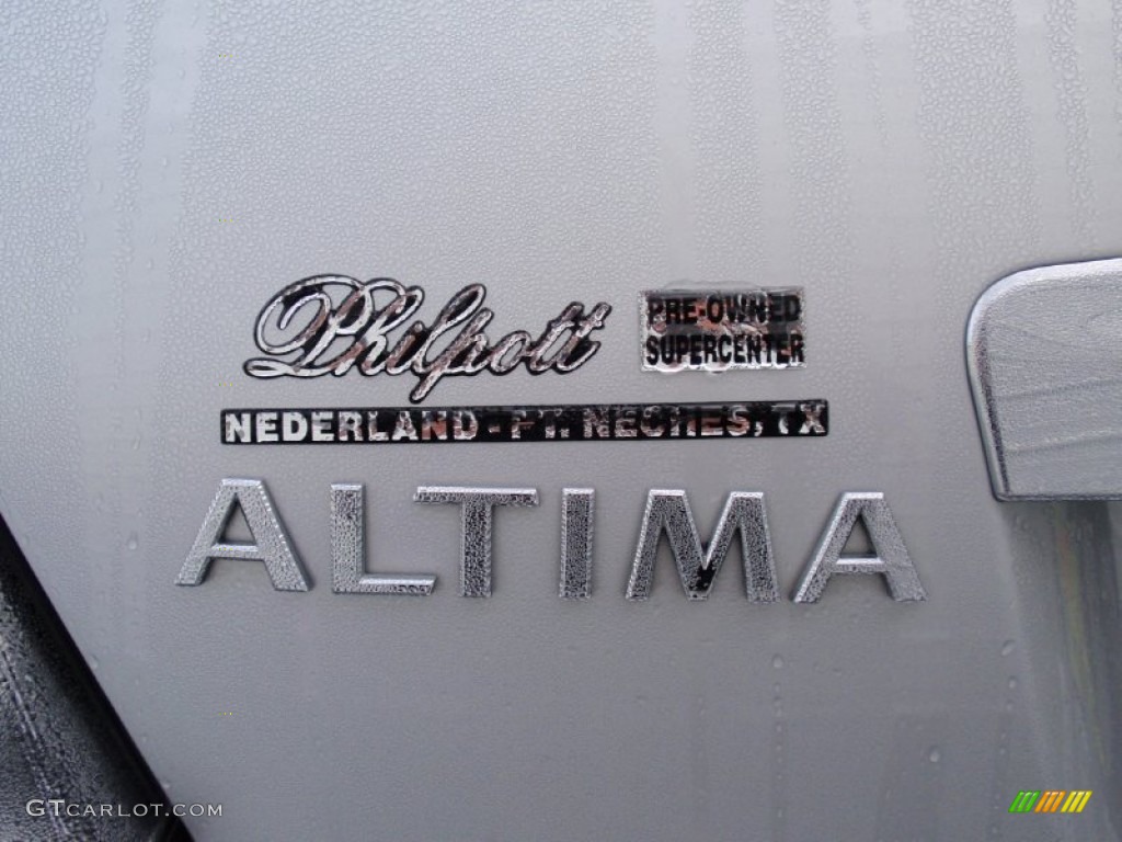 2011 Altima 2.5 SL - Brilliant Silver / Charcoal photo #20