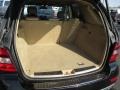 Black - ML 350 4Matic Photo No. 26