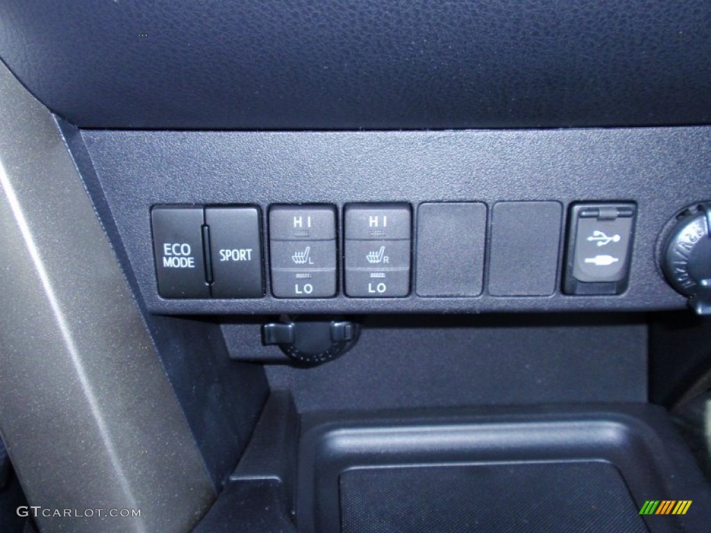 2014 RAV4 Limited - Blizzard White Pearl / Ash photo #31